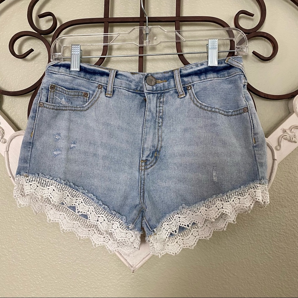 Free People  Distressed Jean Shorts 26